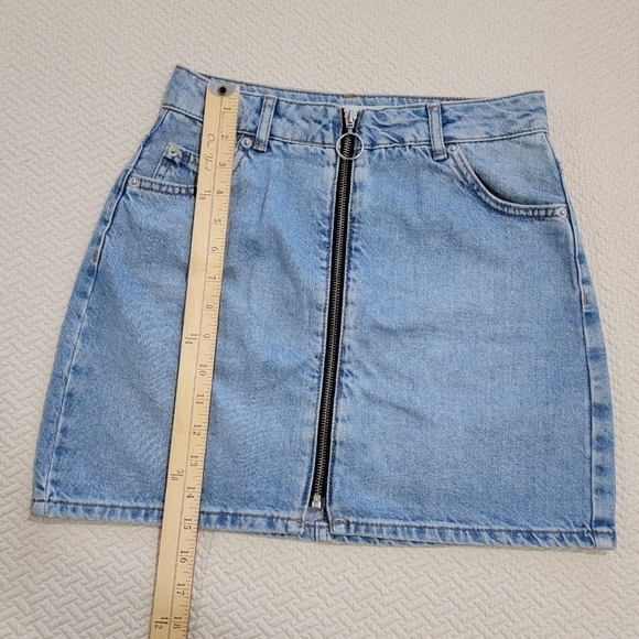 Topshop Moto Denim Mini Skirt Front zipper with Ring Pull Size 4 - Picture 10 of 16